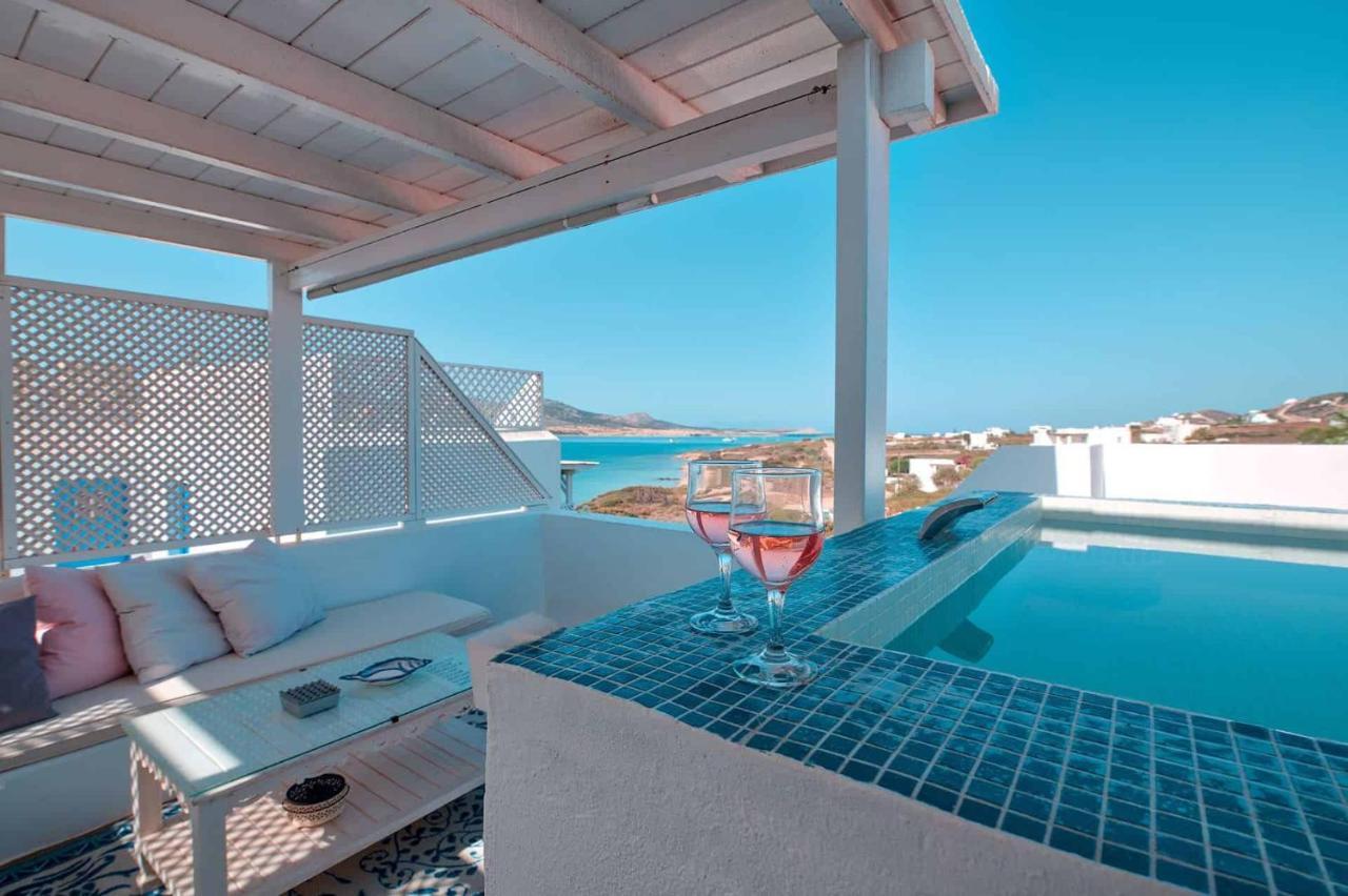 Blue Dolphin Antiparos Villas And Suites Agios Georgios (Antiparos) Exterior foto