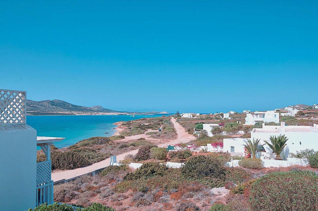 Blue Dolphin Antiparos Villas And Suites Agios Georgios (Antiparos) Exterior foto