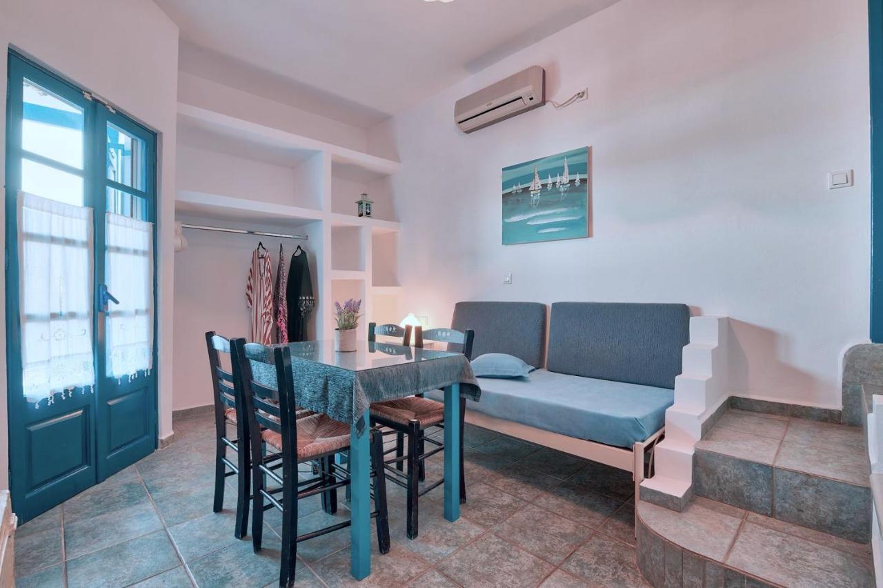 Blue Dolphin Antiparos Villas And Suites Agios Georgios (Antiparos) Exterior foto