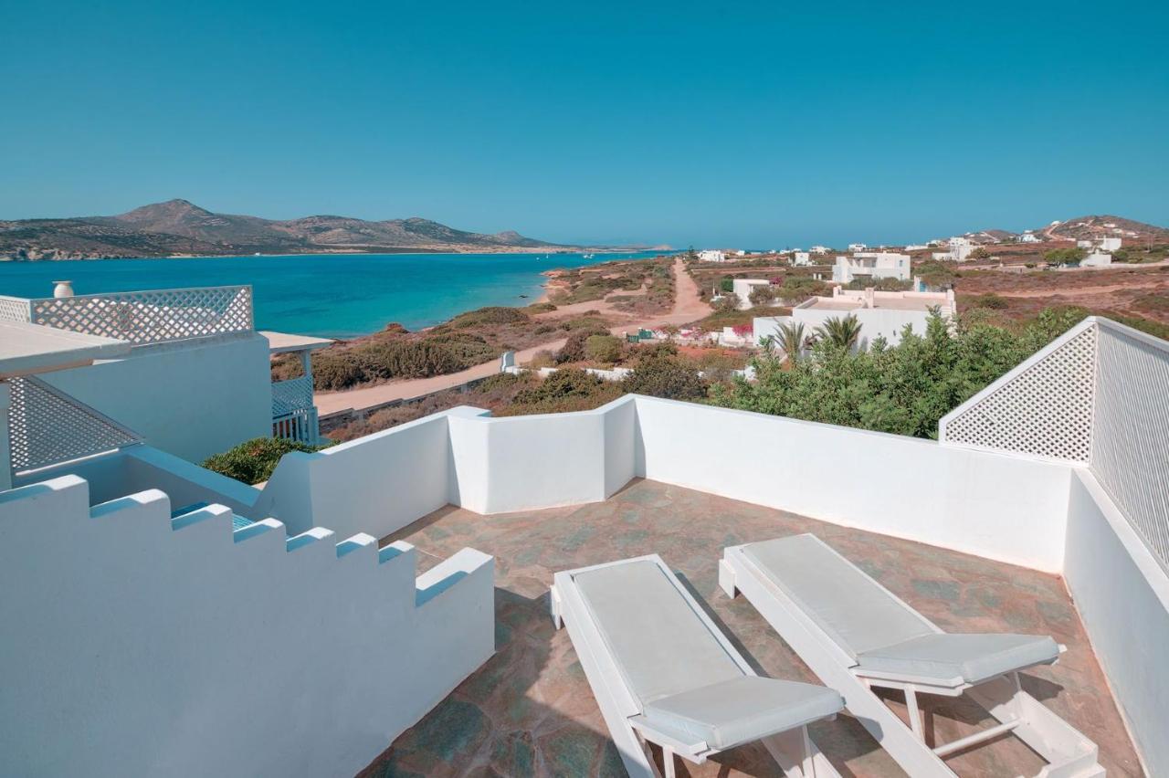 Blue Dolphin Antiparos Villas And Suites Agios Georgios (Antiparos) Exterior foto