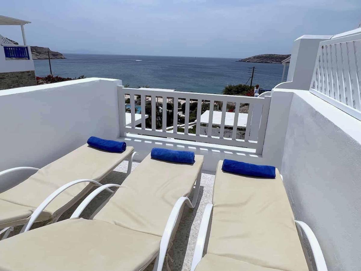 Blue Dolphin Antiparos Villas And Suites Agios Georgios (Antiparos) Exterior foto