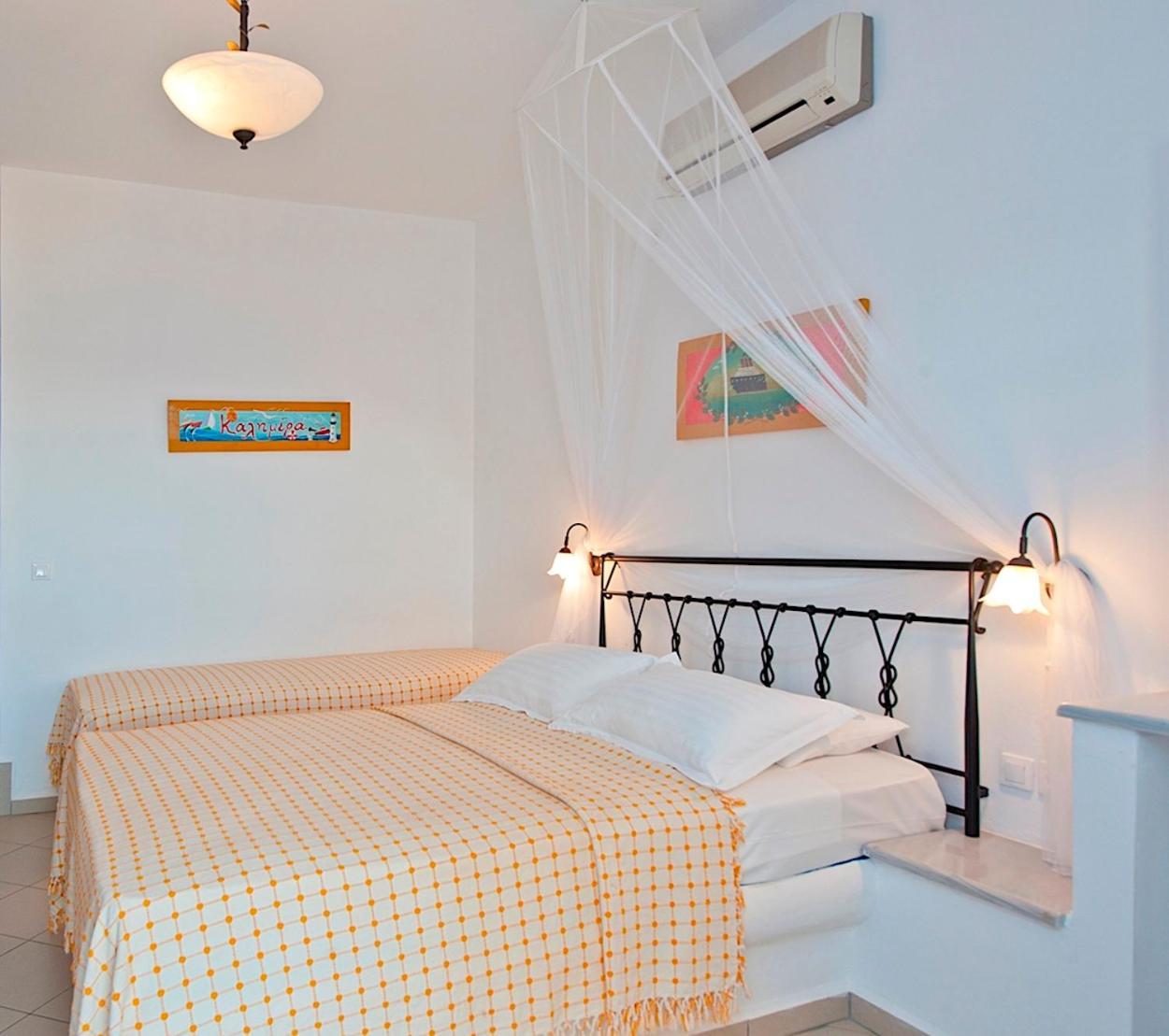 Blue Dolphin Antiparos Villas And Suites Agios Georgios (Antiparos) Exterior foto