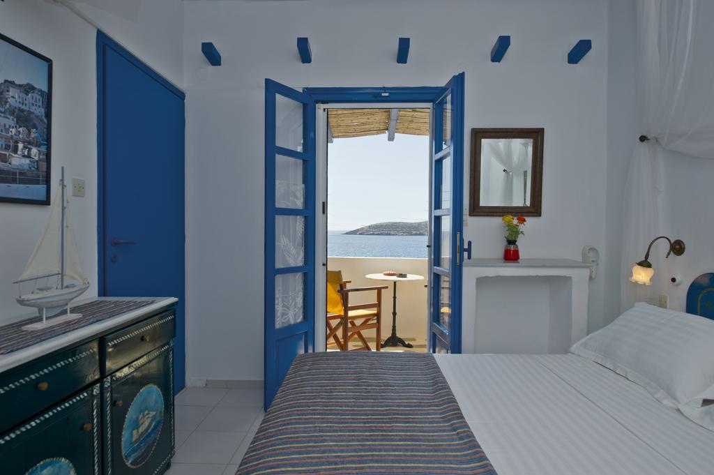 Blue Dolphin Antiparos Villas And Suites Agios Georgios (Antiparos) Exterior foto